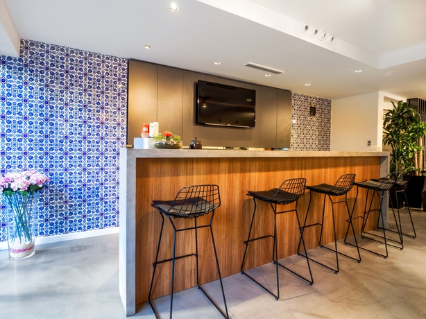 Imagen de los interiores del Hotel Alilass. Foto 13