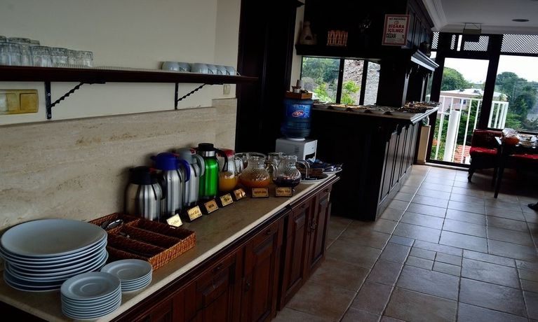 Imagen de la habitación del Hotel Alp Guesthouse. Foto 6
