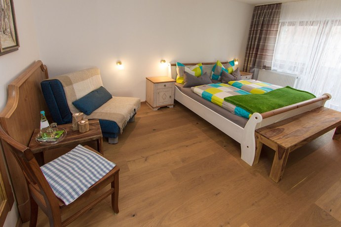Imagen de la habitación del Hotel Alpenblick, Riedering. Foto 7