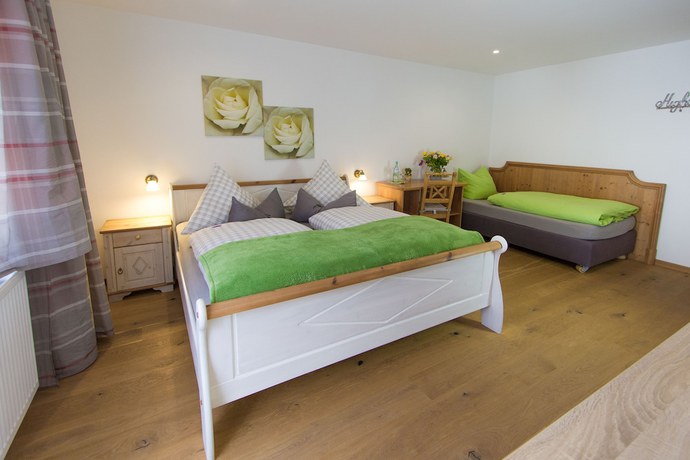 Imagen de la habitación del Hotel Alpenblick, Riedering. Foto 18