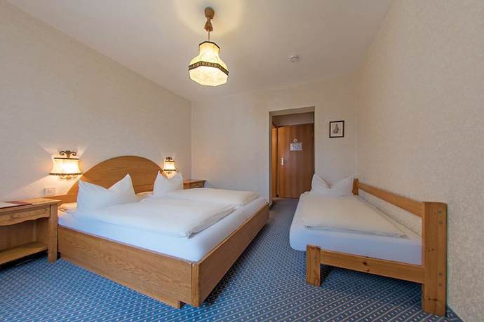 Imagen de la habitación del Hotel Alpenrose. Foto 9