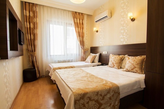 Imagen de la habitación del Hotel Alpin Laleli. Foto 3