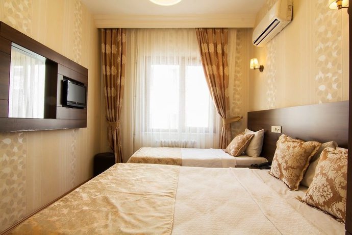 Imagen de la habitación del Hotel Alpin Laleli. Foto 8