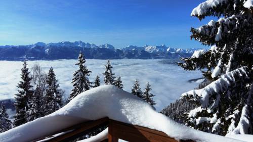 Imagen de la habitación del Hotel Alpinum. Foto 7