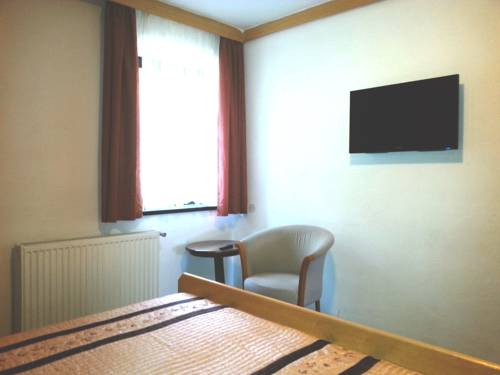 Imagen de la habitación del Hotel Alpinum. Foto 10