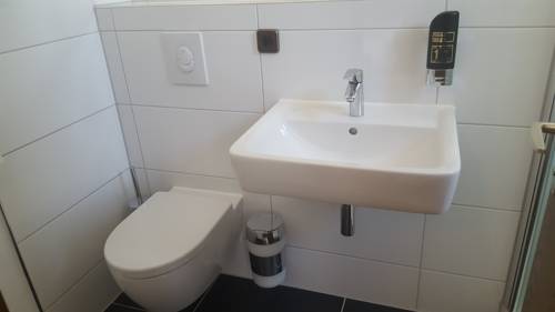 Imagen de la habitación del Hotel Alt Steinbach. Foto 16