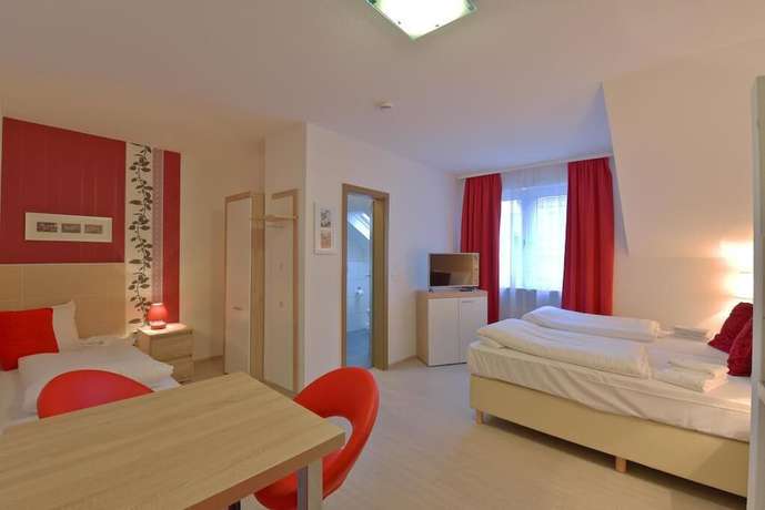 Imagen de la habitación del Hotel Alt-Finthen. Foto 12