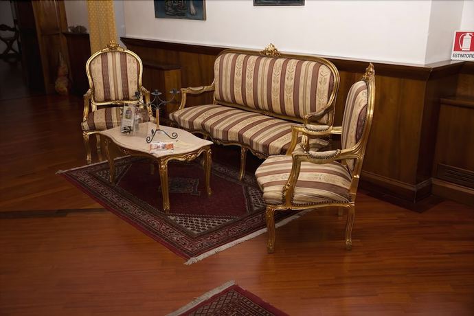 Imagen de los interiores del Hotel Altavilla. Foto 13