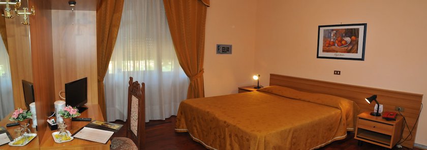 Imagen de la habitación del Hotel Altavilla. Foto 5