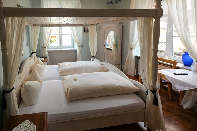 Imagen de la habitación del Hotel Alte B&uuml;rgermeisterei. Foto 17