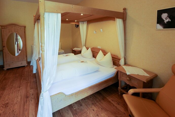 Imagen de la habitación del Hotel Alte B&uuml;rgermeisterei. Foto 20