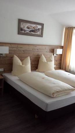 Imagen de la habitación del Hotel Alte Krone. Foto 2