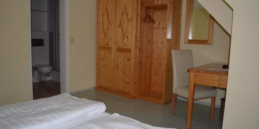 Imagen de la habitación del Hotel Alte Post, Binzgen. Foto 18