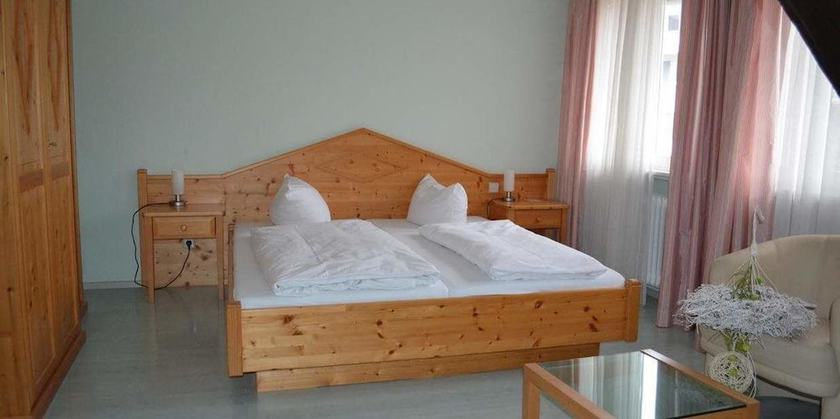 Imagen de la habitación del Hotel Alte Post, Binzgen. Foto 19