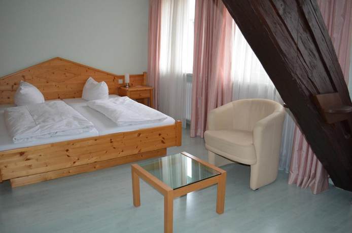 Imagen de la habitación del Hotel Alte Post. Foto 4