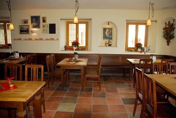 Imagen del bar/restaurante del Hotel Alte Post, Siegsdorf. Foto 5