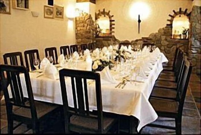 Imagen del bar/restaurante del Hotel Alte Post, Siegsdorf. Foto 7