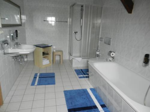 Imagen de la habitación del Hotel Altes Badehaus. Foto 8