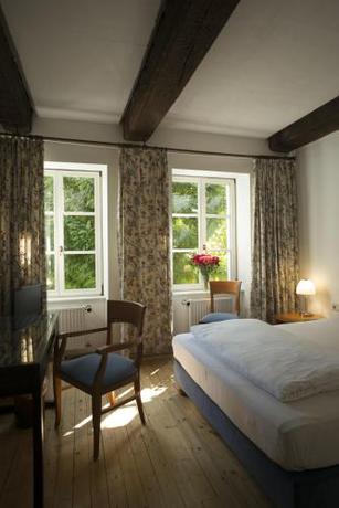 Imagen de la habitación del Hotel Altes Pfarrhaus Beaumarais. Foto 8