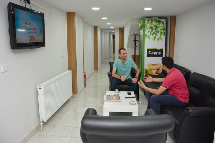 Imagen de los interiores del Hotel Altug, Isparta. Foto 20