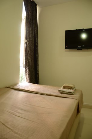 Imagen de la habitación del Hotel Alyans. Foto 14