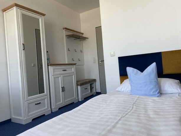 Imagen de la habitación del Hotel Am Kai 334. Foto 17