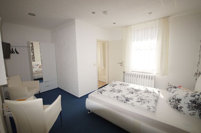Imagen de la habitación del Hotel Am Kurpark. Foto 4