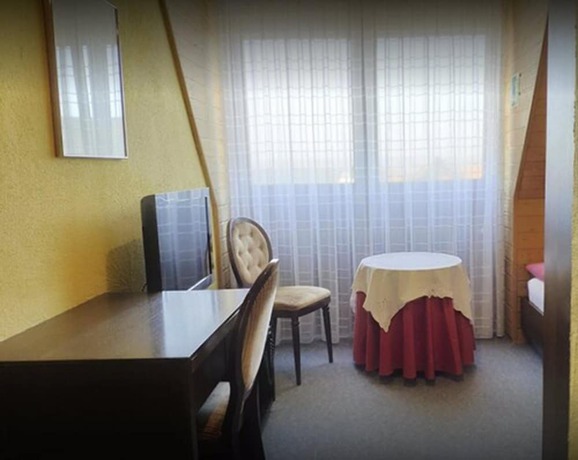 Imagen de la habitación del Hotel Am Markt, Neckarwestheim. Foto 7