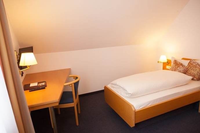 Imagen de la habitación del Hotel Am Ostpark. Foto 18