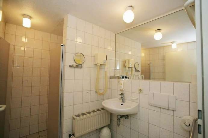 Imagen de la habitación del Hotel Am Park, Willich. Foto 12