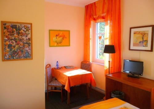 Imagen general del Hotel Am Schwanenteich. Foto 6