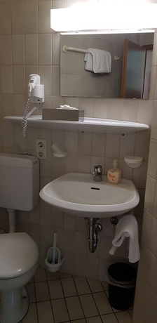 Imagen de la habitación del Hotel Am Untreusee. Foto 17