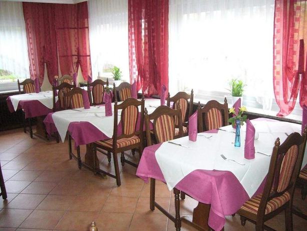 Imagen del bar/restaurante del Hotel Am Wildpark. Foto 3