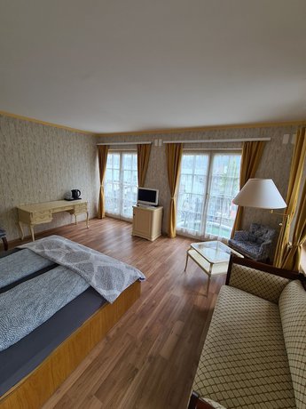 Imagen de la habitación del Hotel Amelia. Foto 11