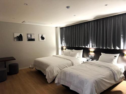 Imagen general del Hotel Ami. Foto 18