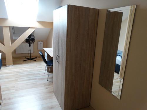 Imagen de la habitación del Hotel Amy. Foto 5