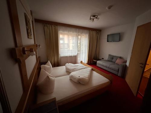 Imagen de la habitación del Hotel Andrea, Zams. Foto 12