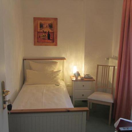 Imagen de la habitación del Hotel Angermeier GARNI. Foto 4