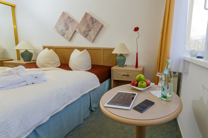 Imagen de la habitación del Hotel Antares. Foto 7