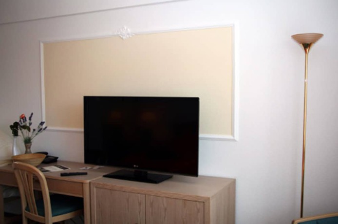Imagen de la habitación del Hotel Antares. Foto 17