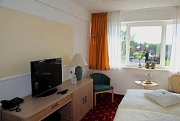 Imagen de la habitación del Hotel Antares. Foto 19