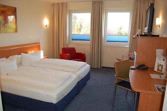 Imagen de la habitación del Hotel Aquamarin. Foto 6