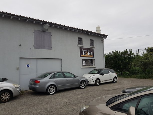 Imagen de los exteriores del Hotel Aragats. Foto 13