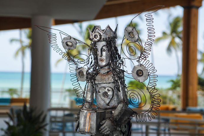 Imagen de los interiores del Hotel Arawak Beach Resort. Foto 17