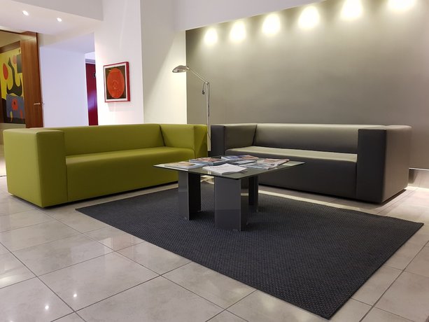 Imagen de los interiores del Hotel Artemide. Foto 10