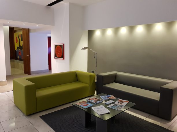 Imagen de los interiores del Hotel Artemide. Foto 14