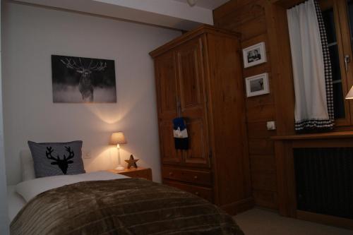 Imagen de la habitación del Hotel Arturo. Foto 10