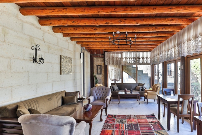 Imagen de los interiores del Hotel Asia Minor. Foto 15