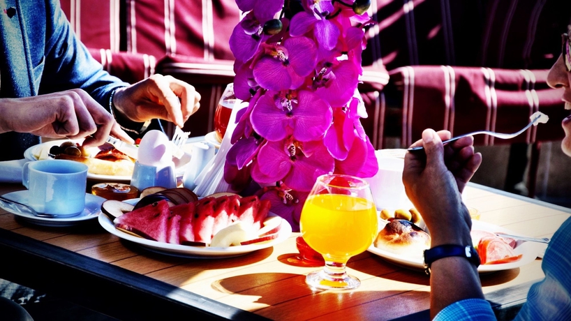 Imagen del bar/restaurante del Hotel Aslan Istanbul. Foto 8