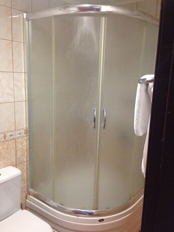 Imagen de la habitación del Hotel Atasayan. Foto 15